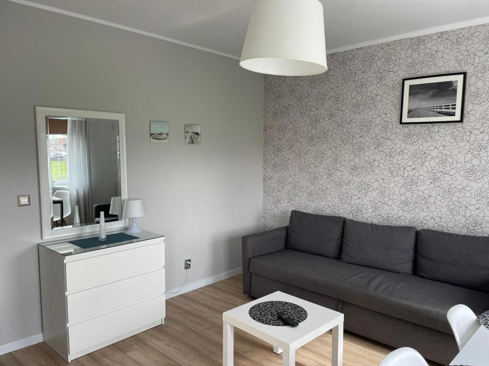 Apartament Ogrody Kolobrzeg Ngoại thất bức ảnh