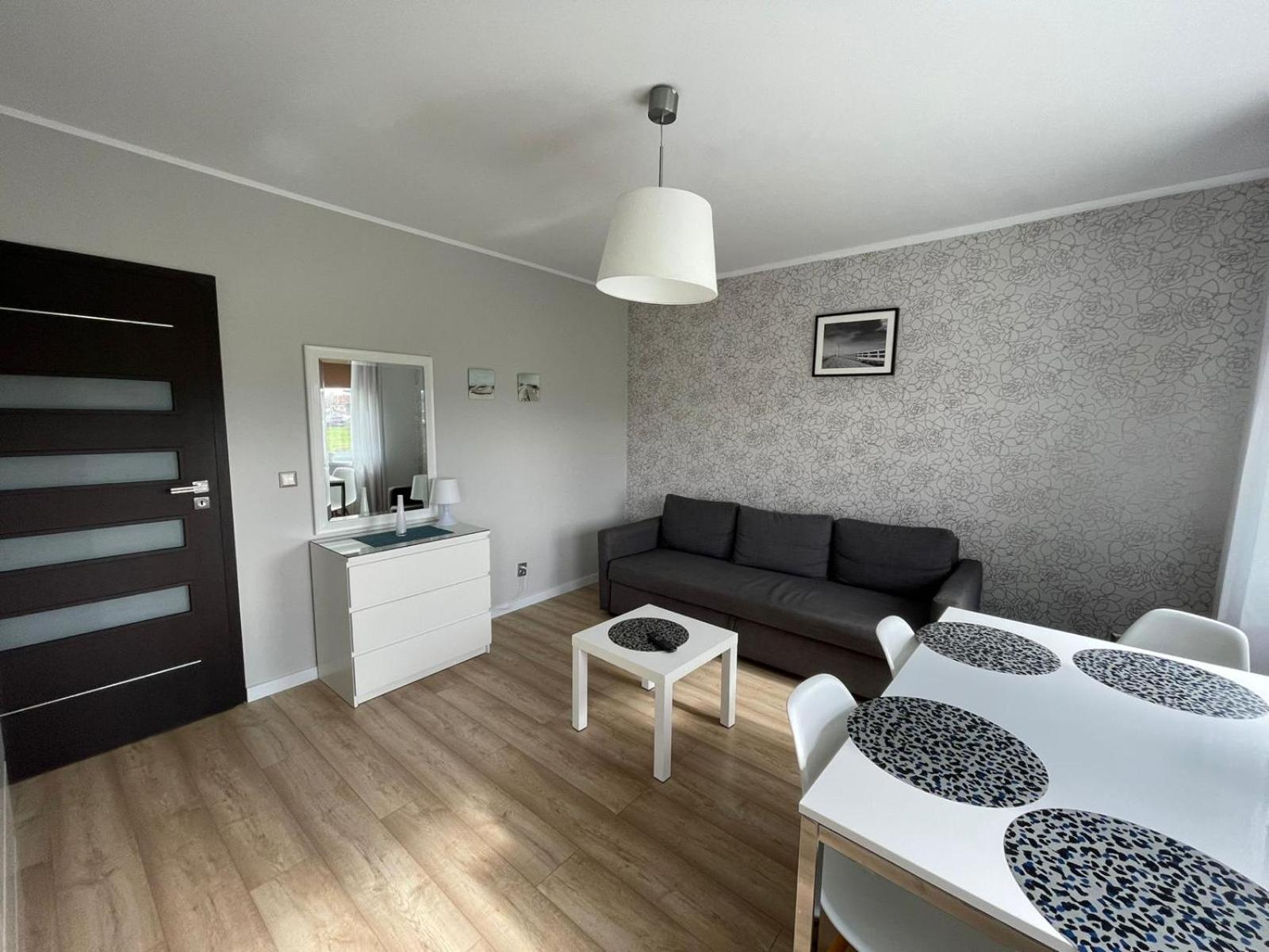 Apartament Ogrody Kolobrzeg Ngoại thất bức ảnh